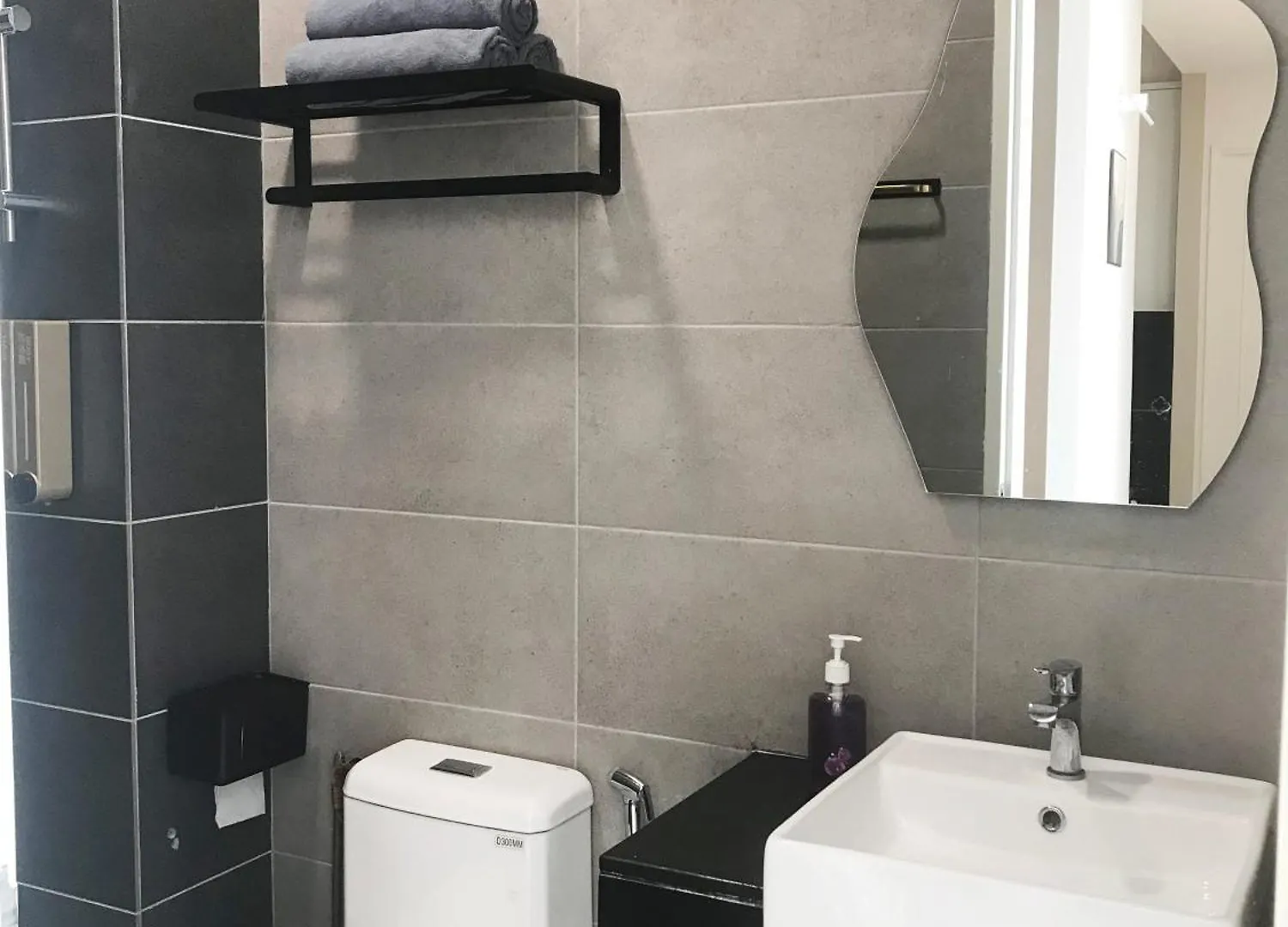 Designer Suites 2Br Apartment In Penang Near George Town Self Check-In Wifi Partial Seaview Jelutong