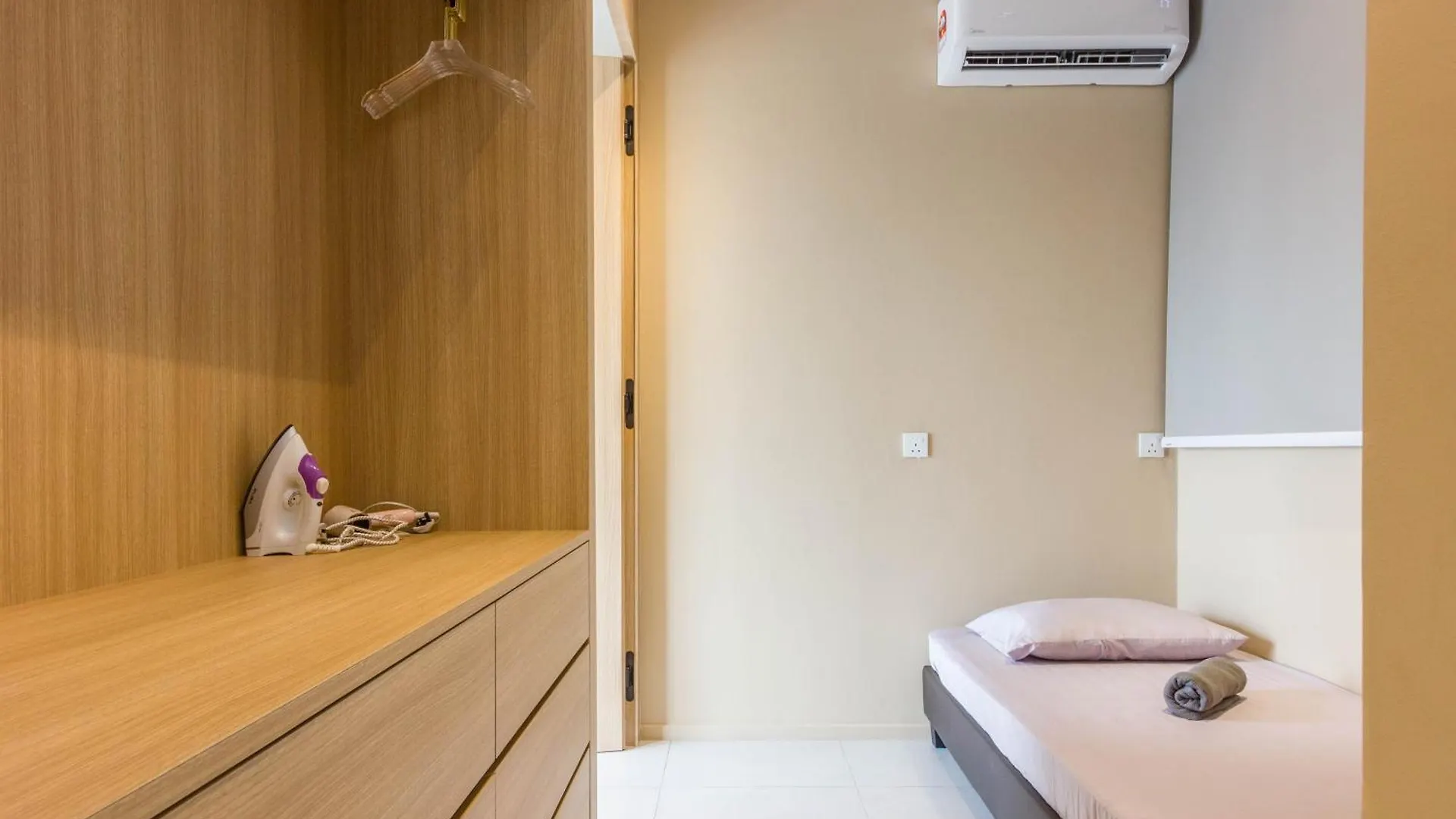 Designer Suites 2Br Apartment In Penang Near George Town Self Check-In Wifi Partial Seaview Jelutong