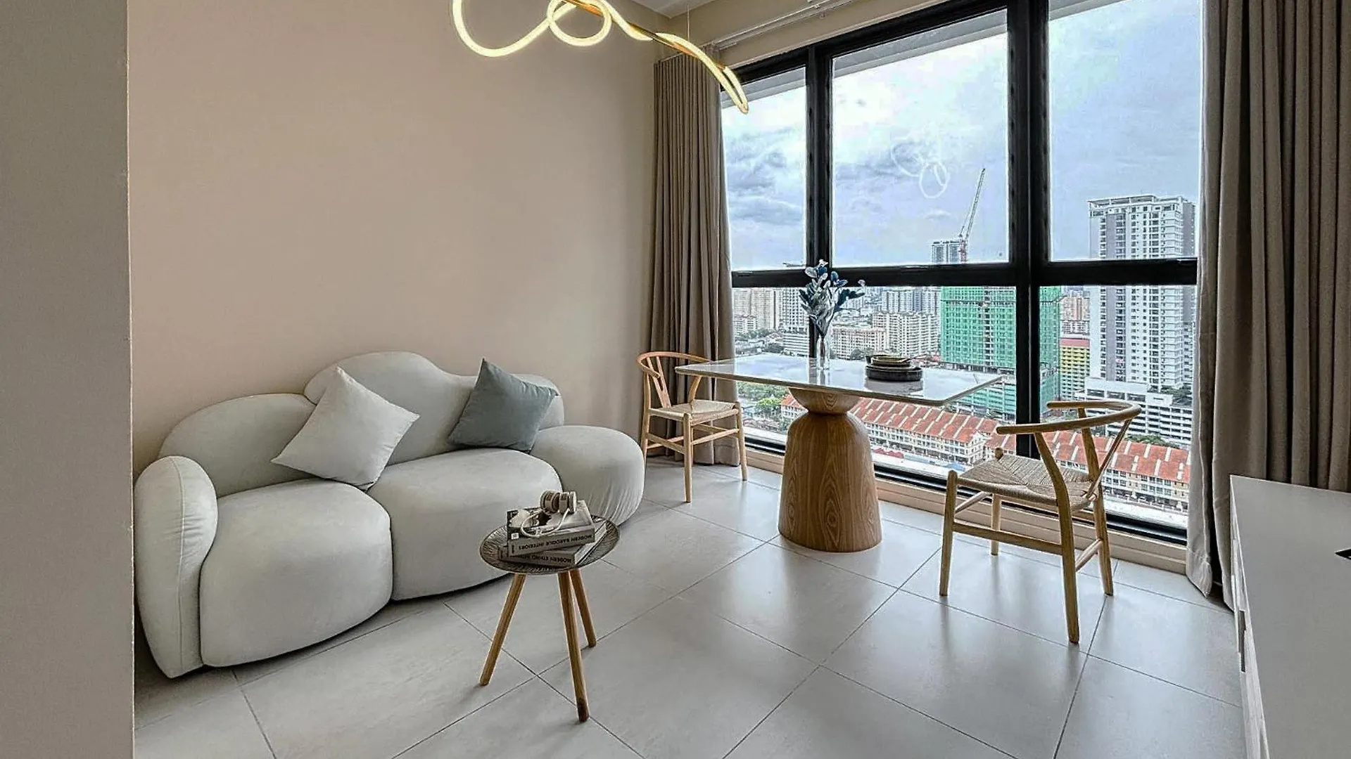 Designer Suites 2Br Apartment In Penang Near George Town Self Check-In Wifi Partial Seaview Jelutong